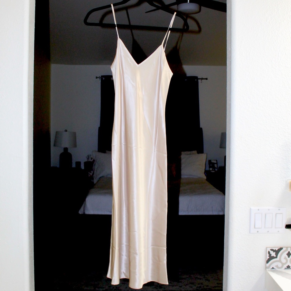 QUINCE SILK MIDI DRESS